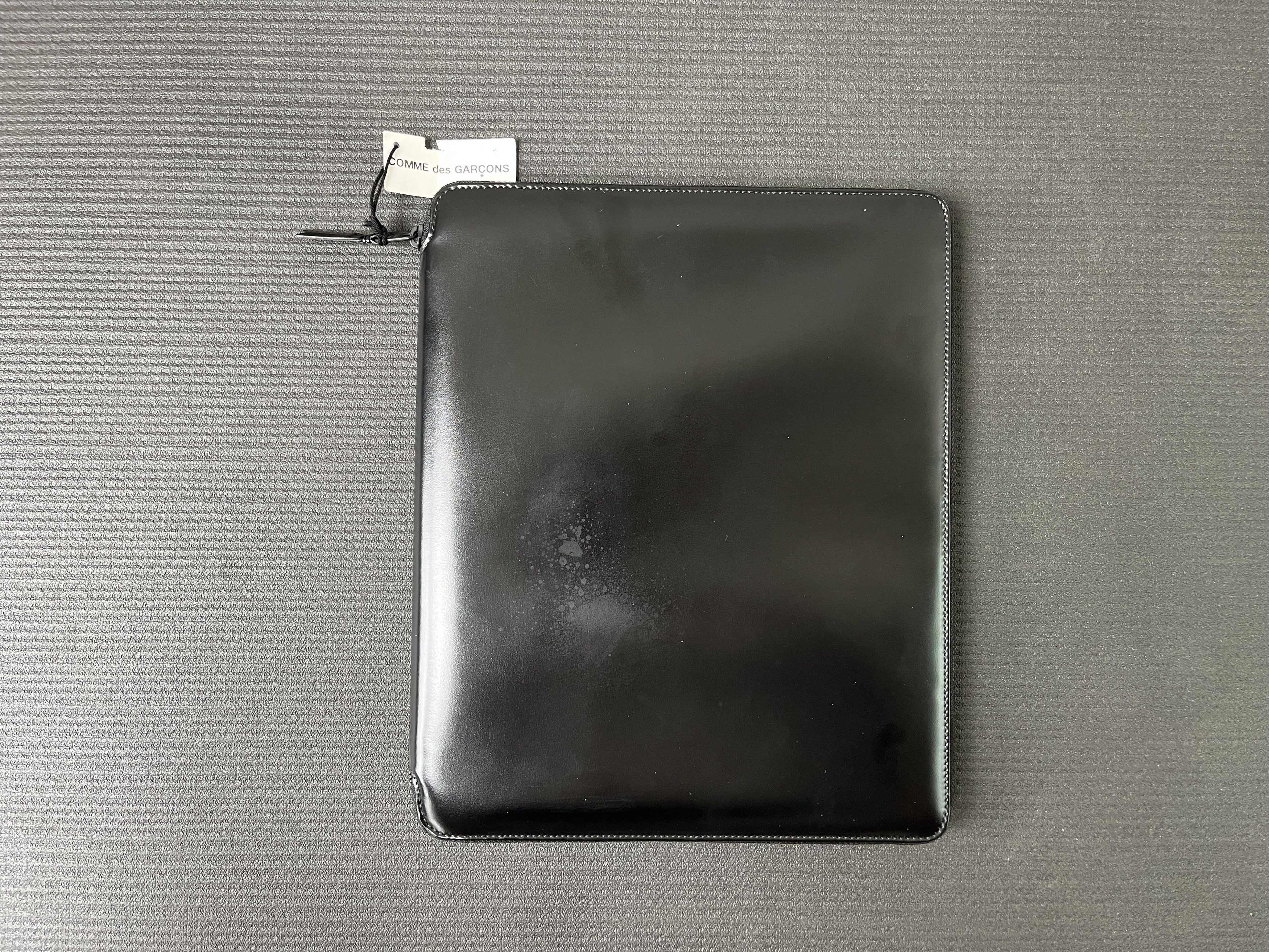 Comme des Garcons Comme des Garcons Very Black Luxury Leather iPad Case Folio Size ONE SIZE - 1 Thumbnail