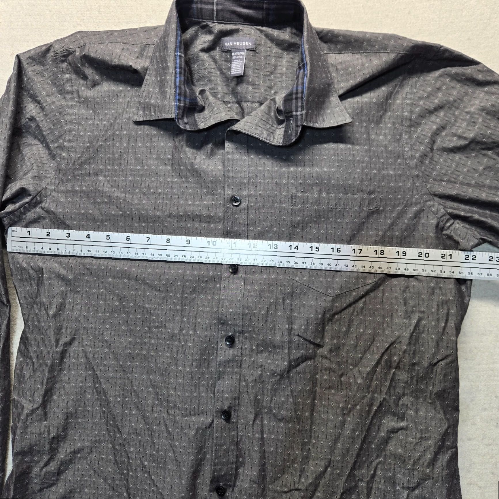 Van Heusen VINTAGE Van Heusen Shirt Gray Pattern Long Sleeve Adult XL Cotton Button-Up 17 17.5 Mens Size US XL / EU 56 / 4 - 4 Thumbnail