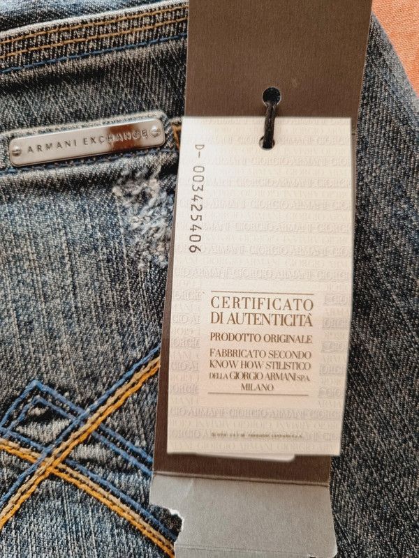 Armani Exchange Armani Exchange J57 Straight Jambore Droite 8S/C Size 30" / US 8 / IT 44 - 9 Thumbnail