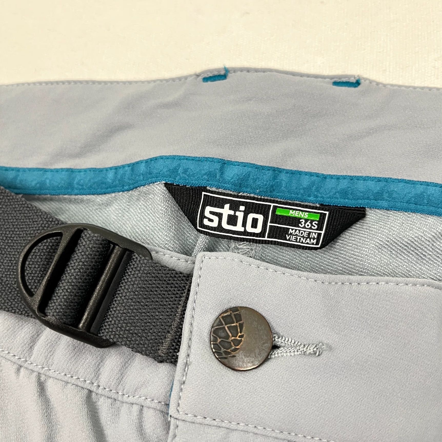 Vintage Stio Pants Mens 36 x 26 Chino Straight Fit Regular Blue Nylon Polyester Spandex Soft Shell Belted Pockets Lightweight Performance Tech Everlight Gray Size US 34 / EU 50 - 3 Thumbnail