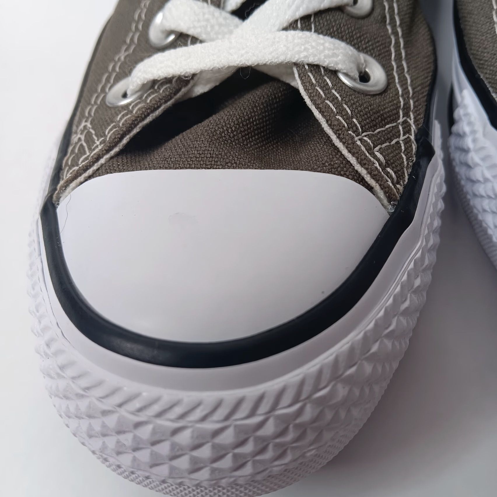 Converse Converse All Star Sneakers Low Base Gray Canvas Mens Womens 6 4 Lace Up Star Pattern Rubber Sole Shoes Size S / US 4 / IT 40 - 6 Thumbnail