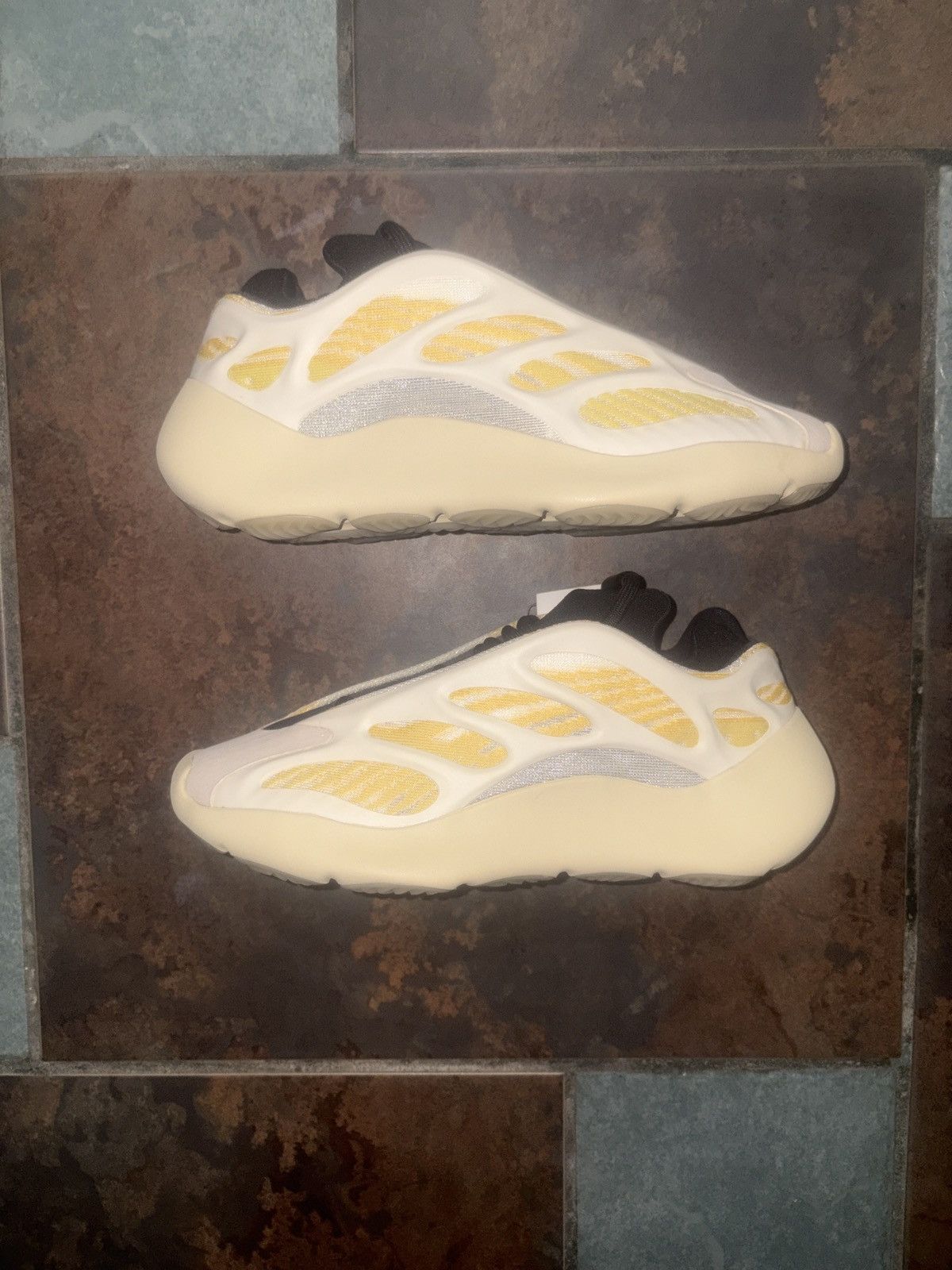 Adidas × Kanye West Adidas Yeezy 700 V3 “Safflower”🌻 Size 5 Size US 5 / EU 37 - 1 Thumbnail