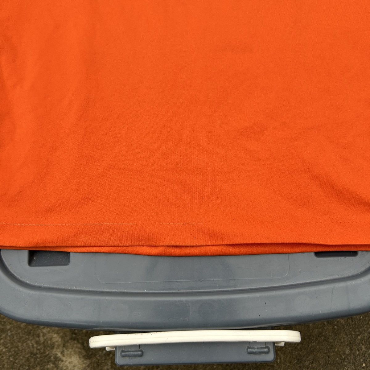 Nike Vintage Nike Manchester United Orange 🍊 Size US XS / EU 42 / 0 - 11 Thumbnail