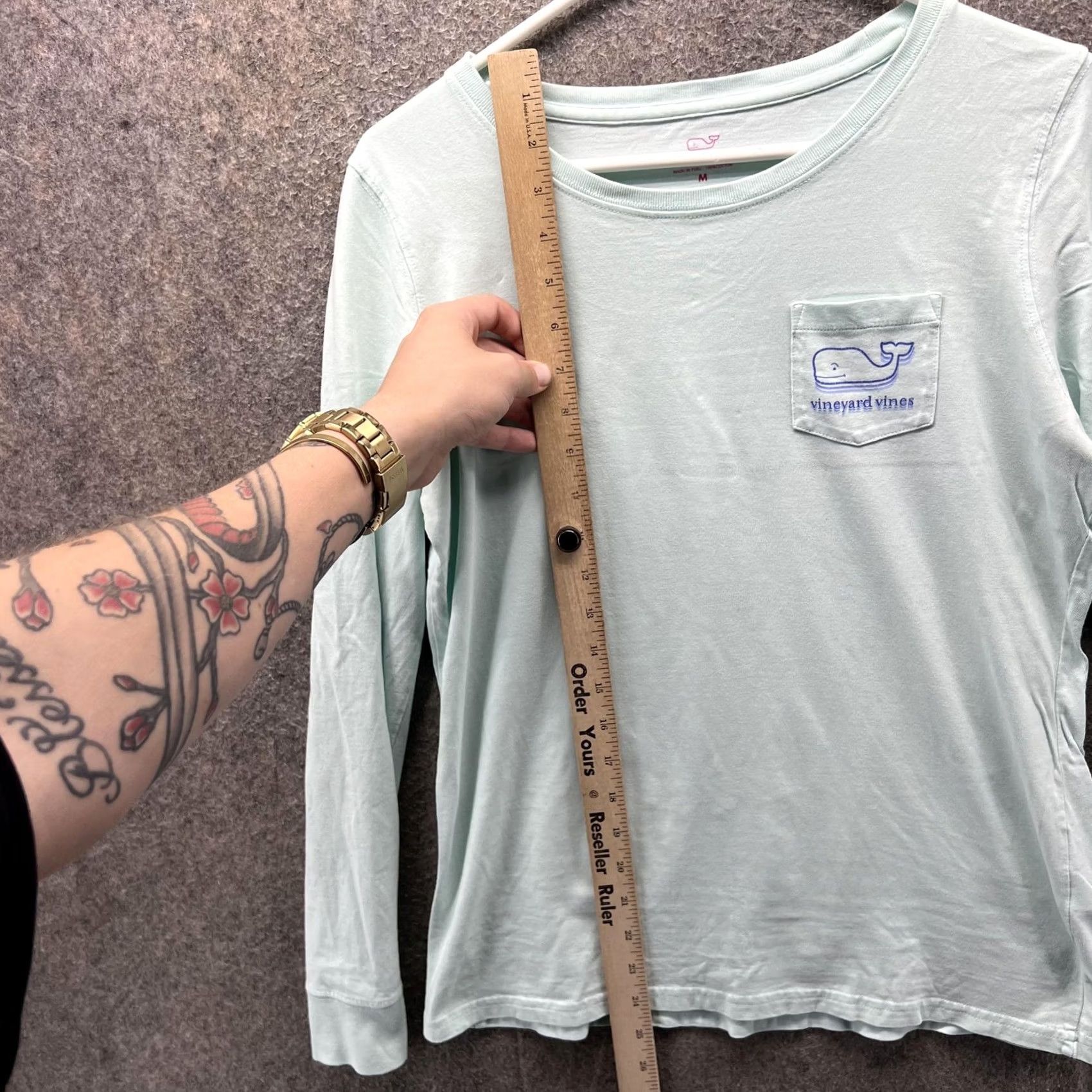 Vineyard Vines Vineyard Vines Shirt Womens Medium Green Long Sleeve Whale Graphic Pocket Tee Size M / US 6-8 / IT 42-44 - 6 Thumbnail