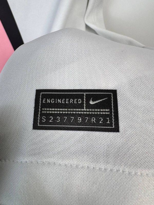 Nike PSG 2021 2022 AWAY SHIRT JERSEY NIKE SIZE S Size US S / EU 44-46 / 1 - 3 Thumbnail