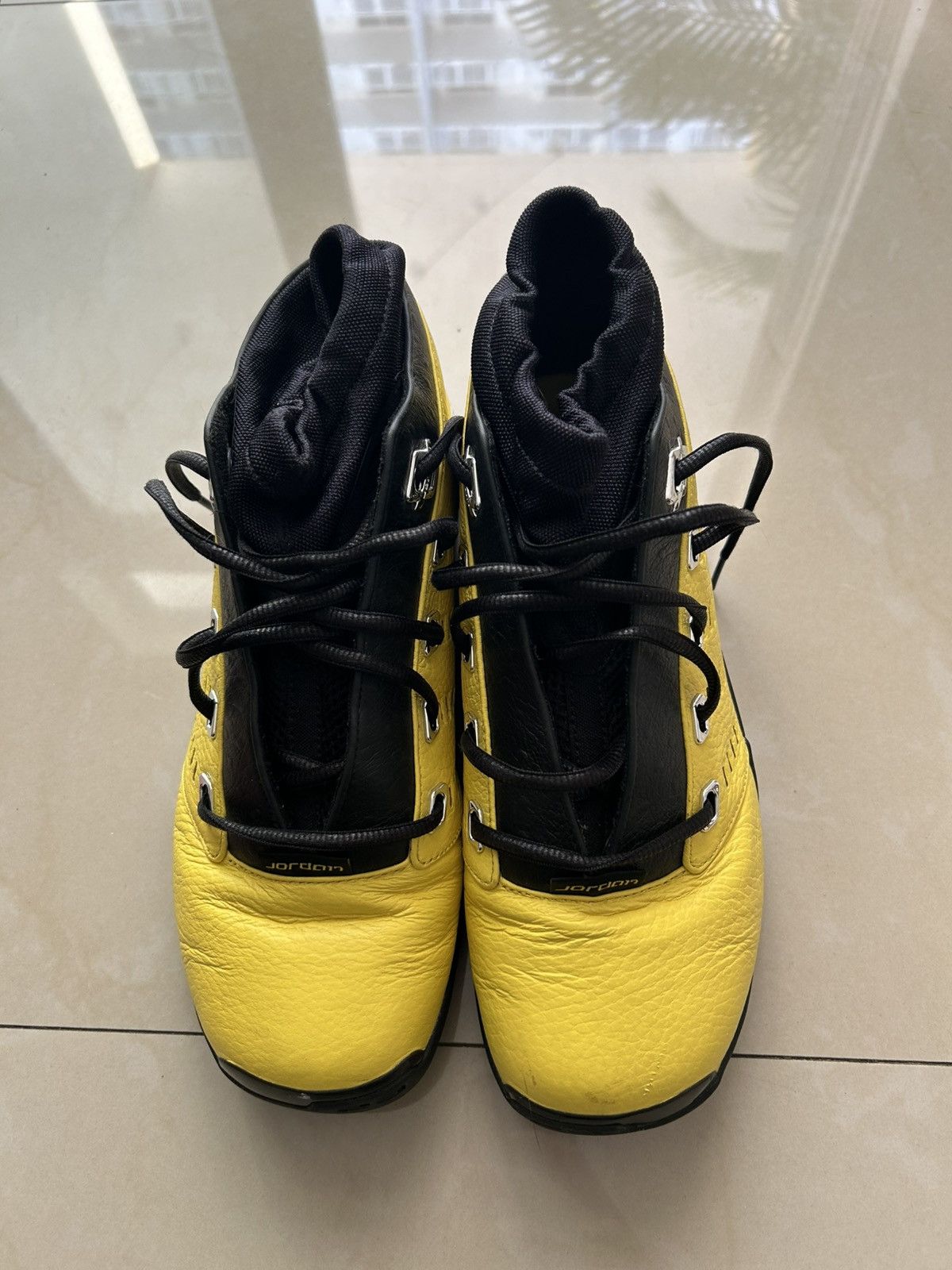 Jordan Brand Jordan x Solefly Lightning 17s Size US 9.5 / EU 42-43 - 3 Thumbnail