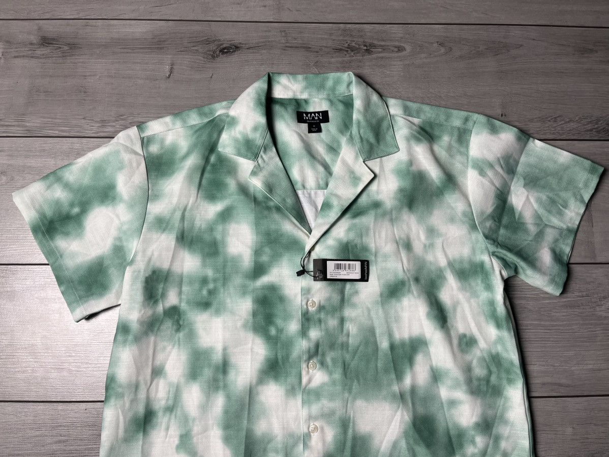 Boohoo Boohoo man shirt garments dyed hawaii size Medium Size US M / EU 48-50 / 2 - 3 Thumbnail
