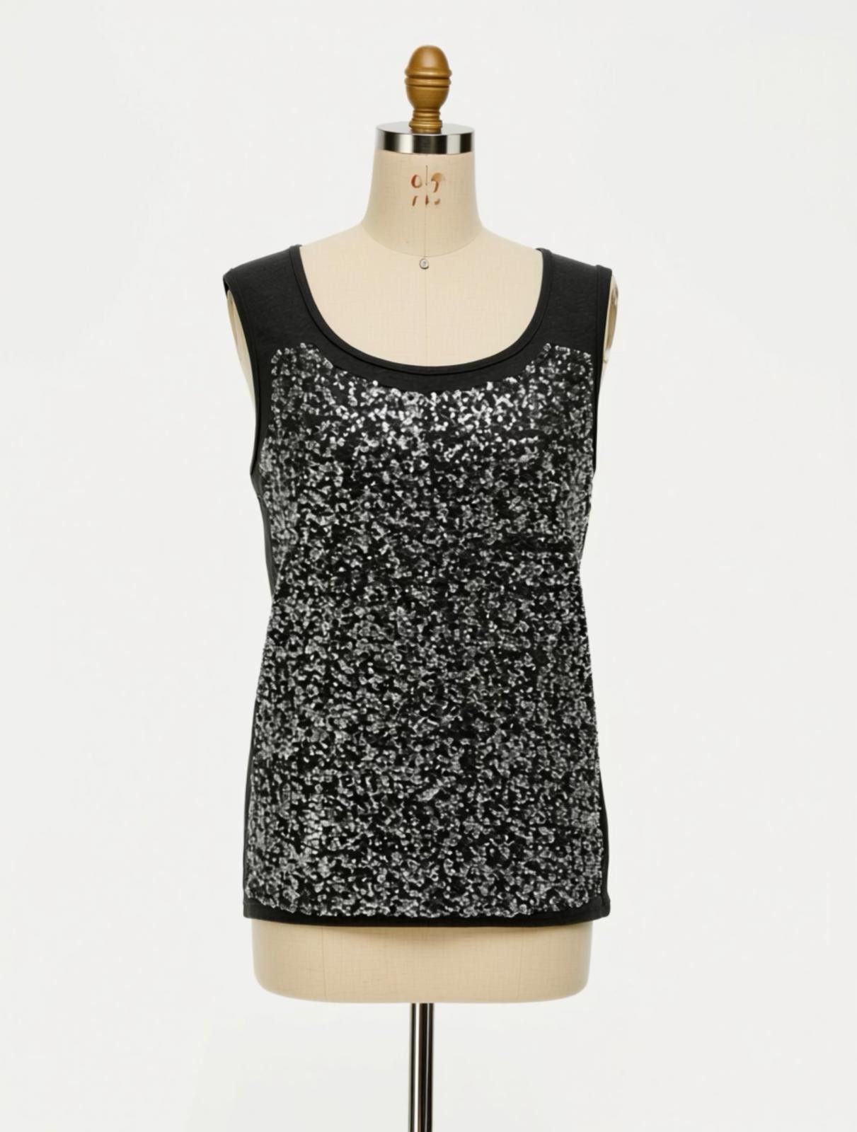 Ann Taylor Ann Taylor Gray Sleeveless Sequin Front Panel Top Medium Size M / US 6-8 / IT 42-44 - 1 Thumbnail