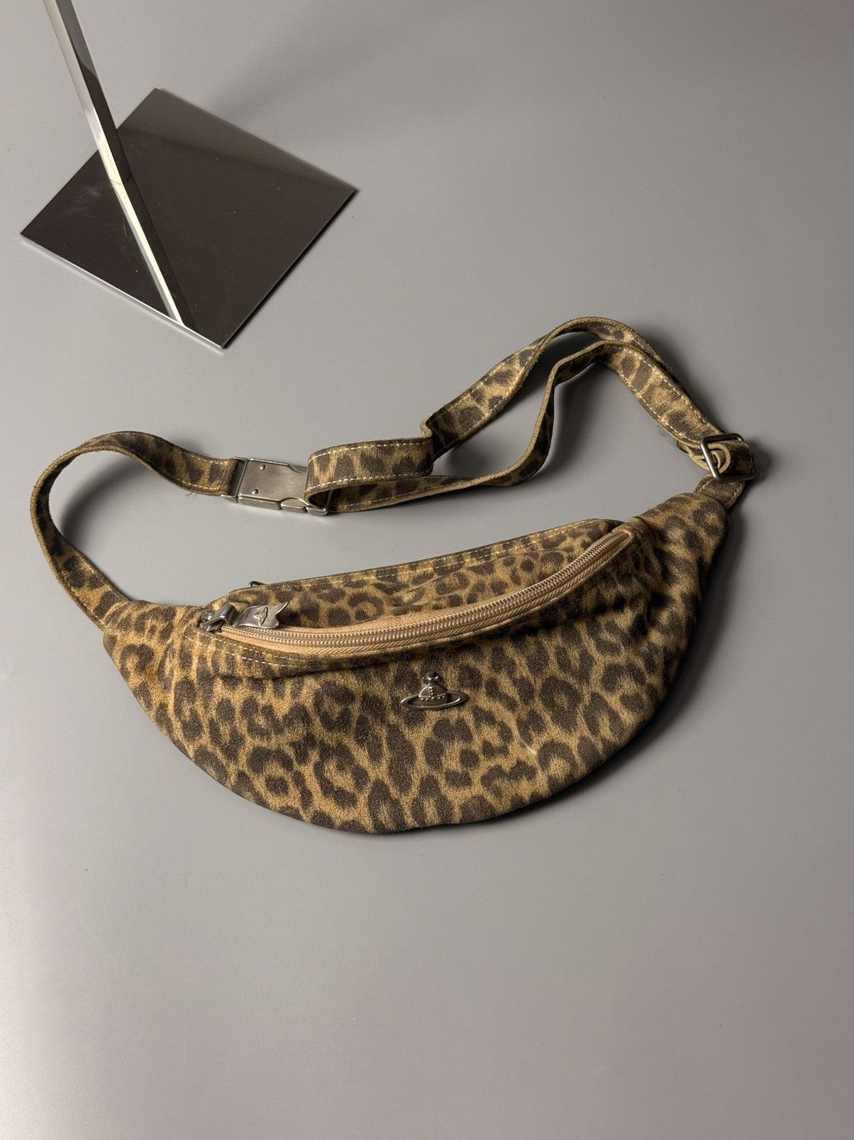 Vivienne Westwood Rare vintage vivienne westwood leopard waist bag Size ONE SIZE - 1 Thumbnail