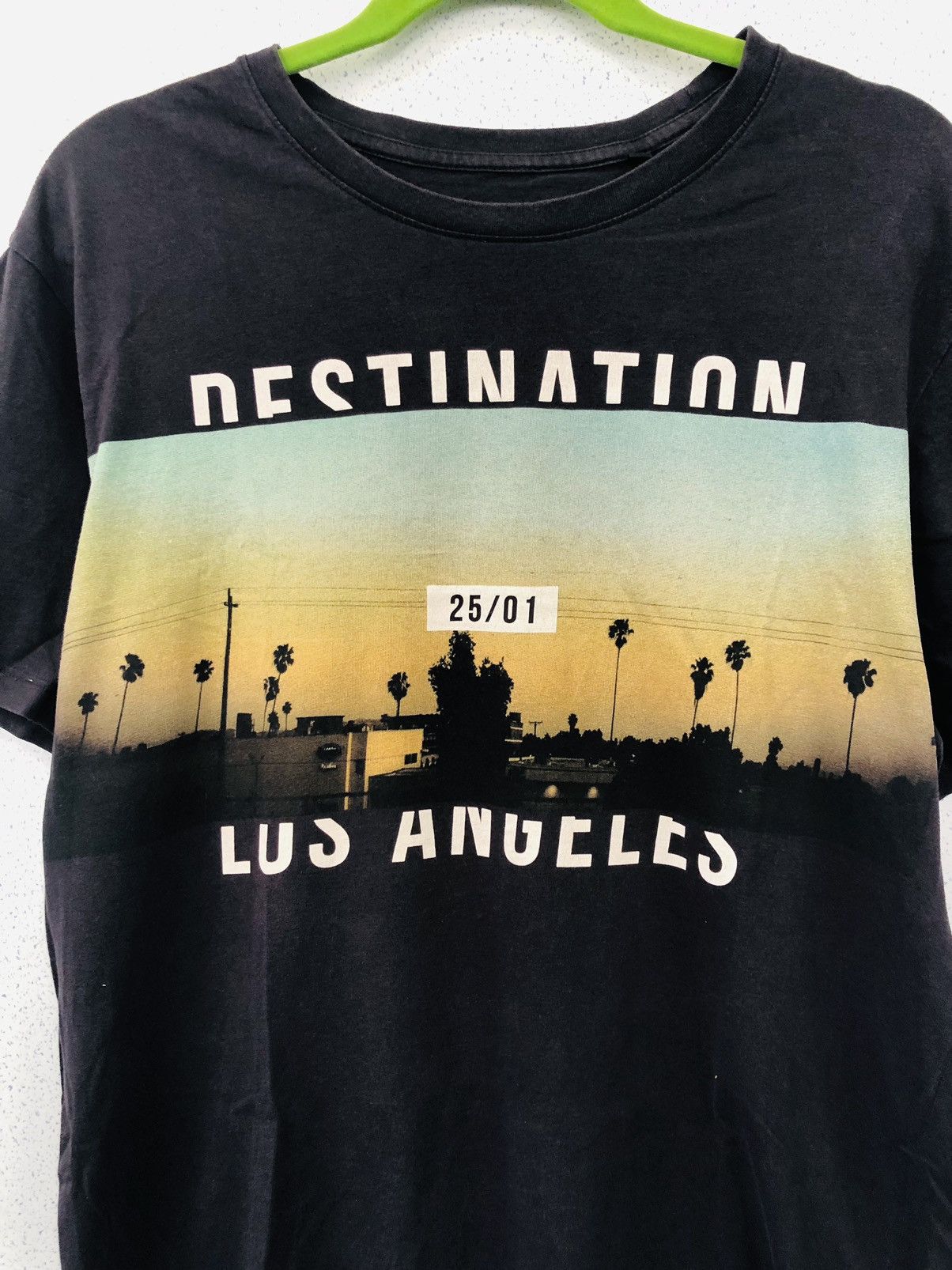 Japanese Brand Man Los Angeles TShirt Size US M / EU 48-50 / 2 - 7 Thumbnail
