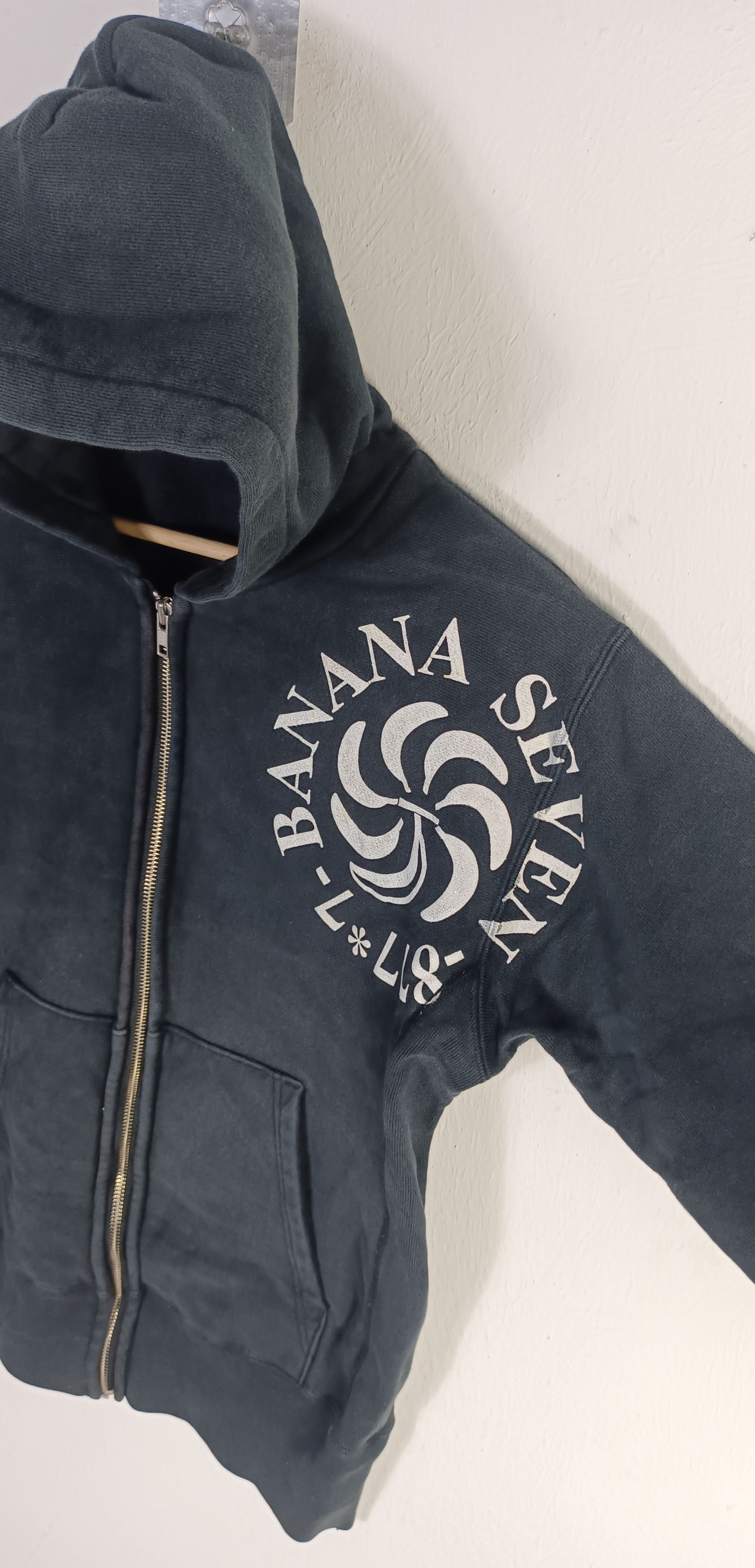 Japanese Brand Banana Seven # 877 -7 Hoodie Size US M / EU 48-50 / 2 - 7 Thumbnail