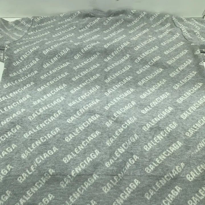 Balenciaga Balenciaga Balenciaga Logo Print Long Sleeve Sweater -2507 Size US S / EU 44-46 / 1 - 9 Thumbnail