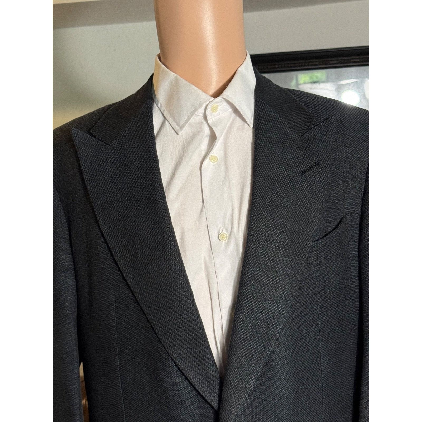 Tom Ford Tom Ford Black Silk Textured Peak Lapel Blazer 54 44R Size 44R - 3 Thumbnail