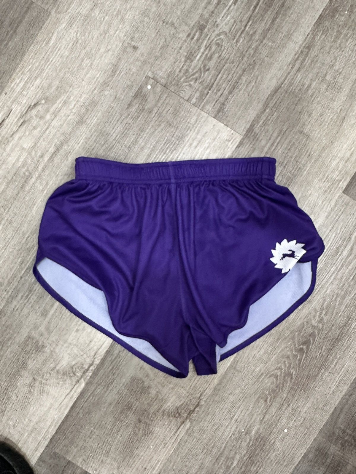 Tracksmith New England 3 in race short Tokyo Marathon. Small Size US 30 / EU 46 - 1 Thumbnail
