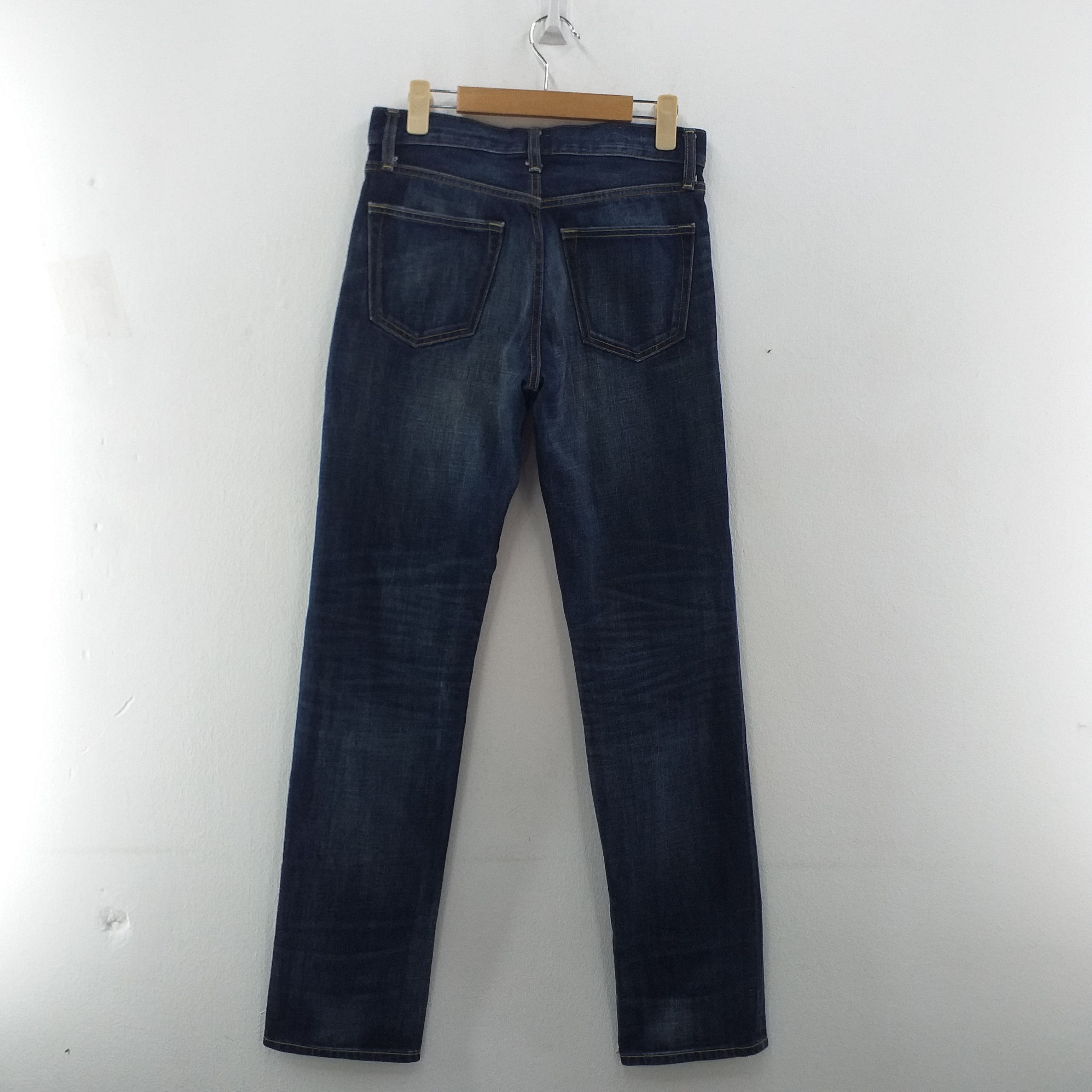Japanese Brand Uniqlo Japanese Brand Distressed Denim 29x34 -JN025 Size US 29 - 2 Thumbnail