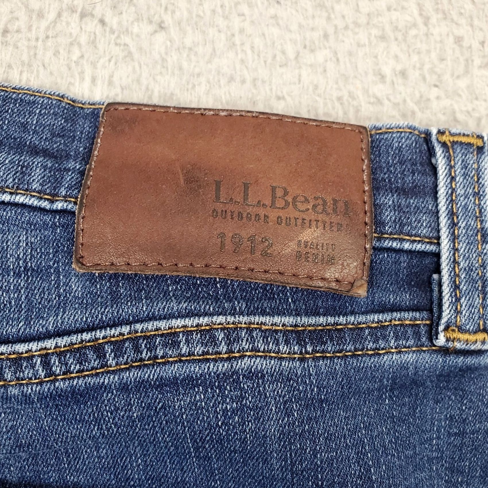 Vintage L.L. Bean Mens 42x30 Blue Denim Stretch Straight Jeans Size 42 Regular Vintage? No Size US 42 / EU 58 - 8 Thumbnail