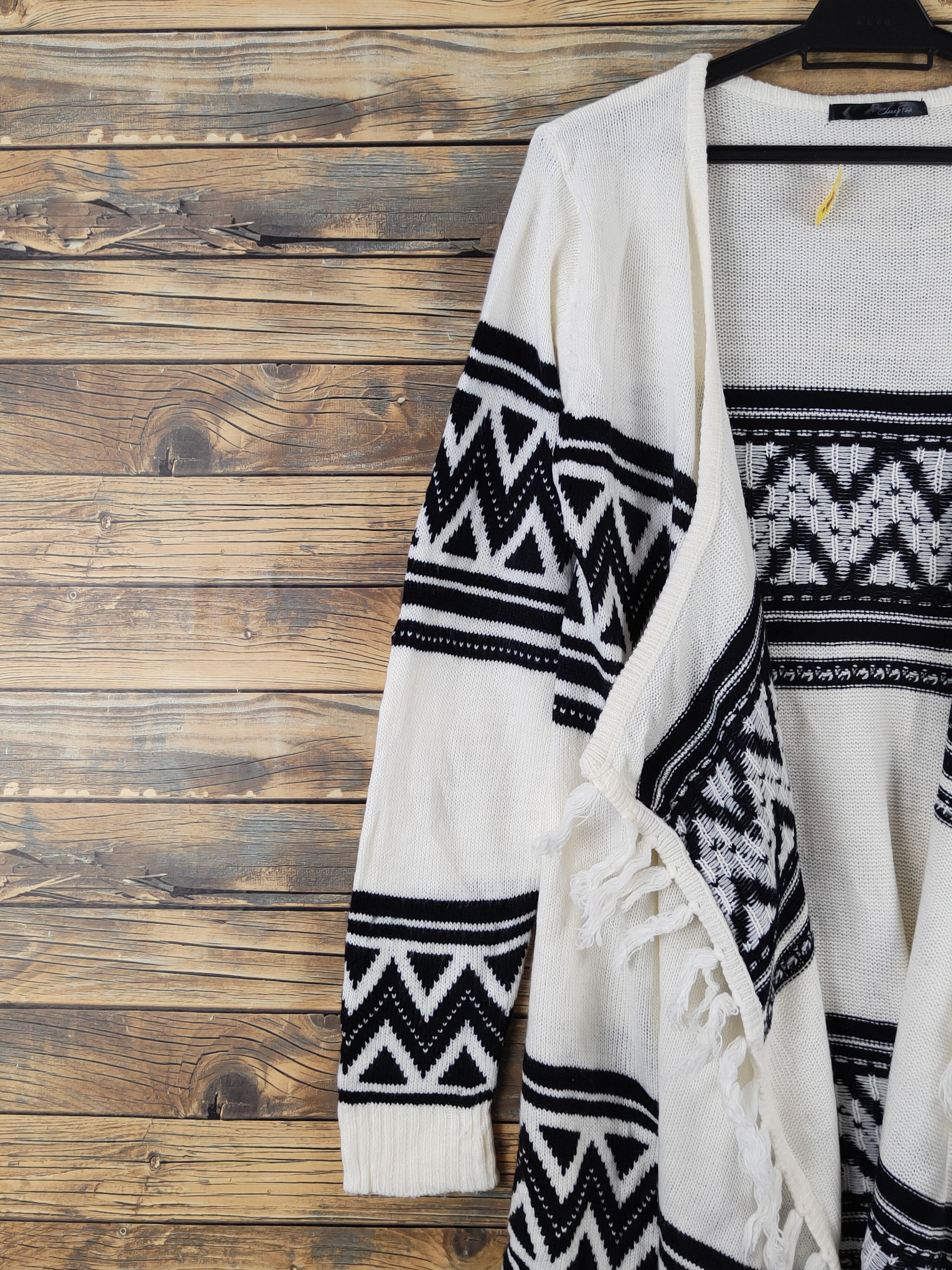 Vintage Cherry Pop Cream Black Knitwear Cardigan #W967 Size M / US 6-8 / IT 42-44 - 3 Thumbnail