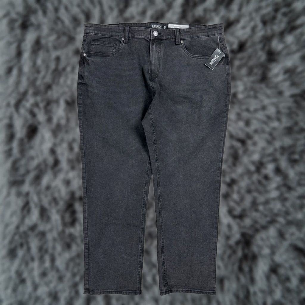 Buffalo David Bitton VINTAGE Buffalo David Bitton Evan Black Sanded Slim Straight Stretch Jeans 42x30 Mens Regular 42 Black Slim Straight Jeans Size US 42 / EU 58 - 1 Thumbnail