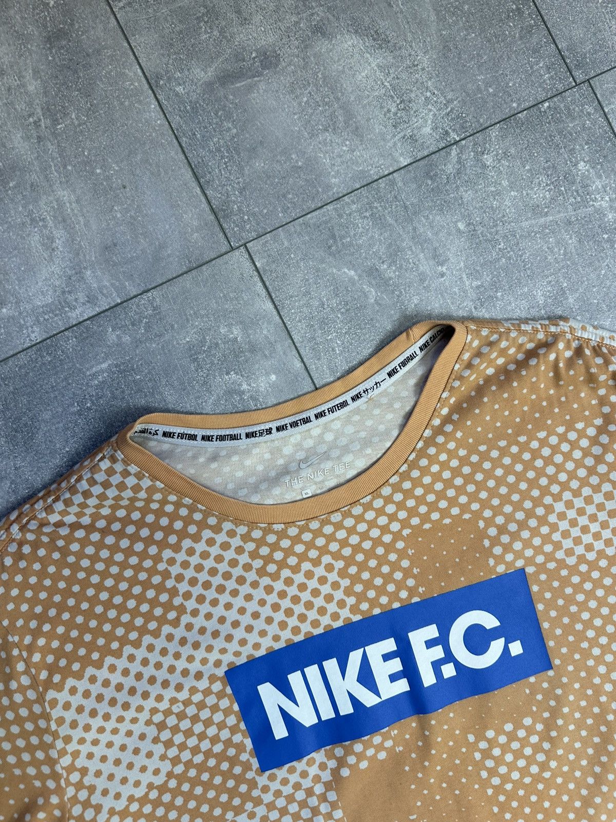 Nike Men’s Nike Fc soccer tee overprint logo Size US XL / EU 56 / 4 - 4 Thumbnail