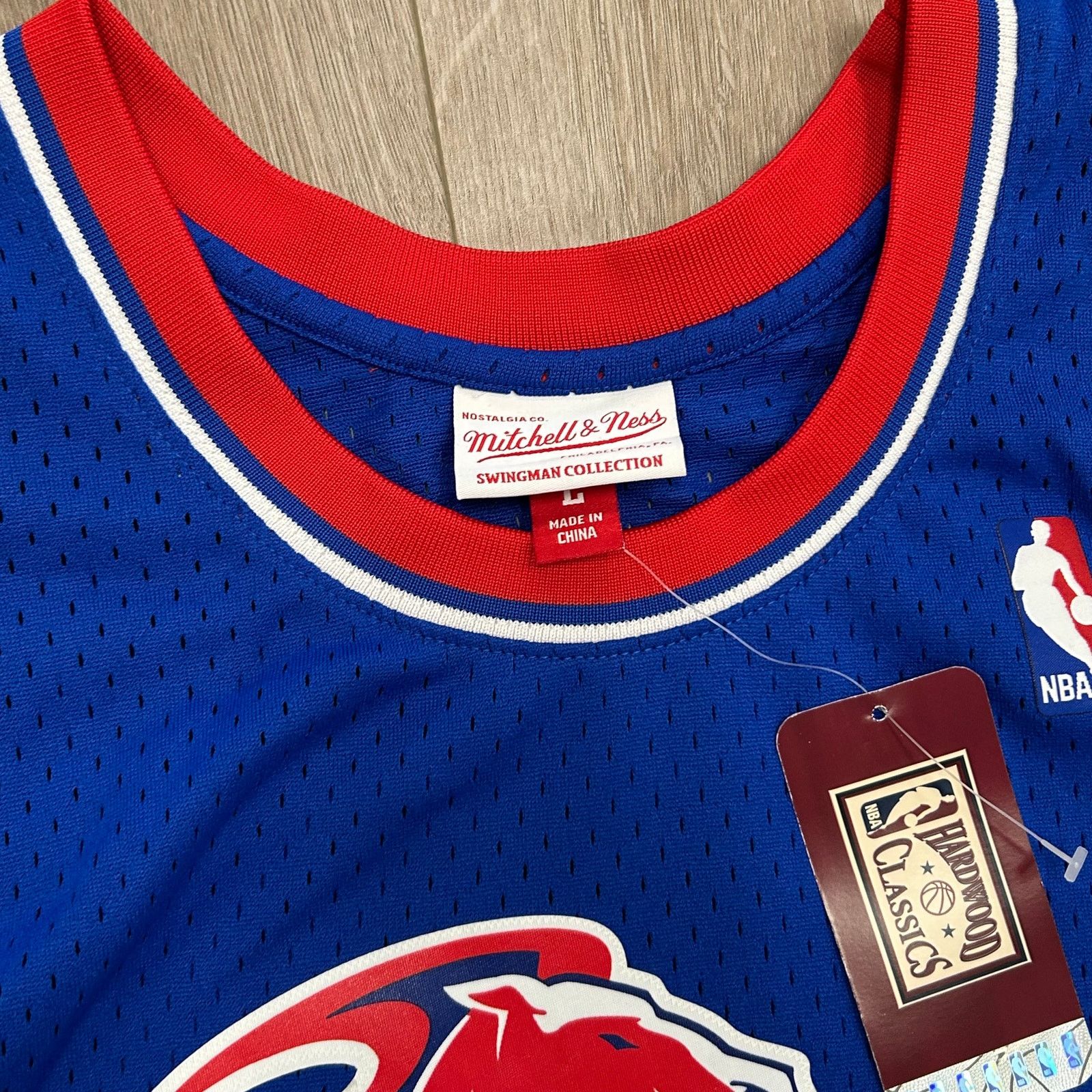 Mitchell & Ness Mitchell & Ness 1998/99 Hardwood Grant Hill Pistons jersey L Size US L / EU 52-54 / 3 - 3 Thumbnail