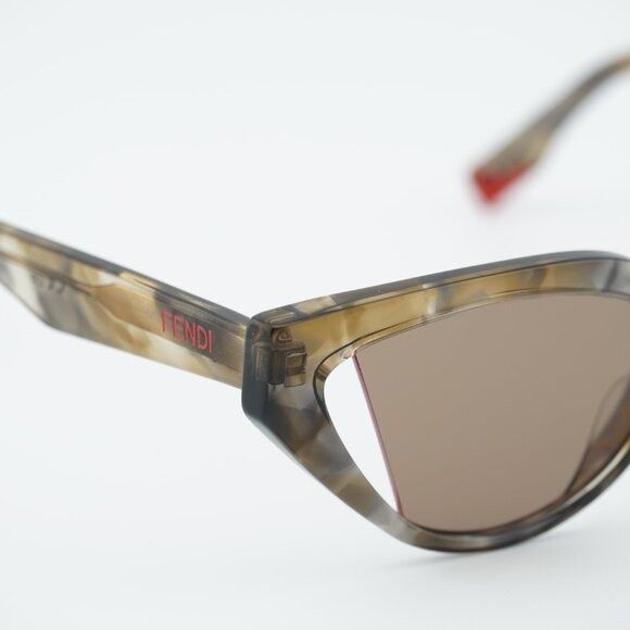 Fendi Fendi FE40009I 56E Sunglasses Shiny Havana Cat Eye Frame Size ONE SIZE - 5 Thumbnail