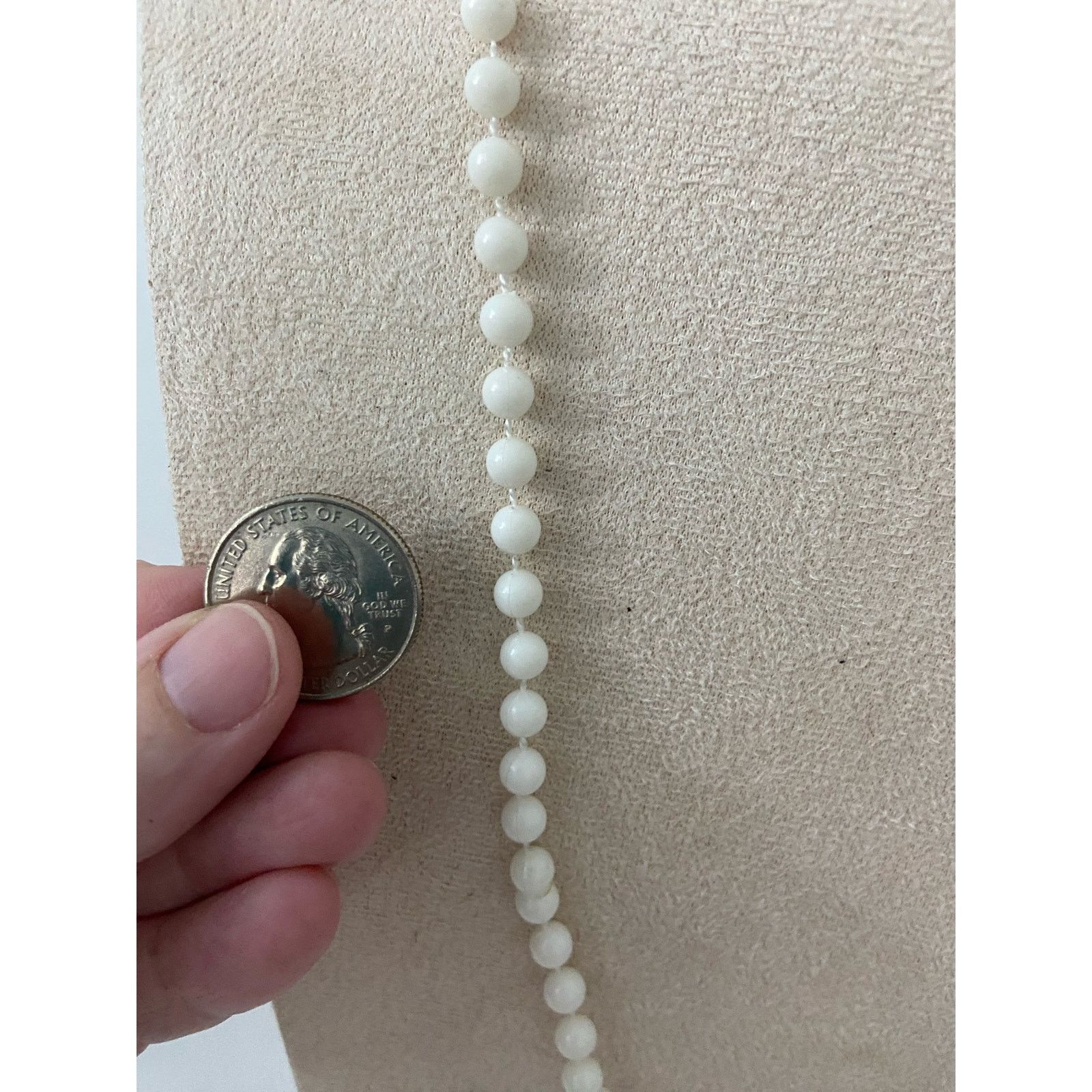 Vintage Vintage white bead necklace Size ONE SIZE - 3 Thumbnail