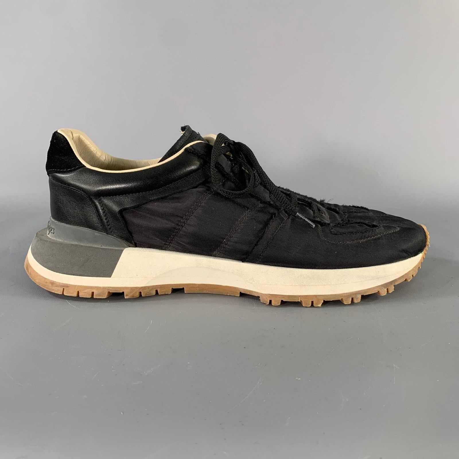 Maison Margiela MAISON MARGIELA Size 10 Black Solid Nylon Lace Up Sneakers Size US 10 / EU 43 - 2 Thumbnail