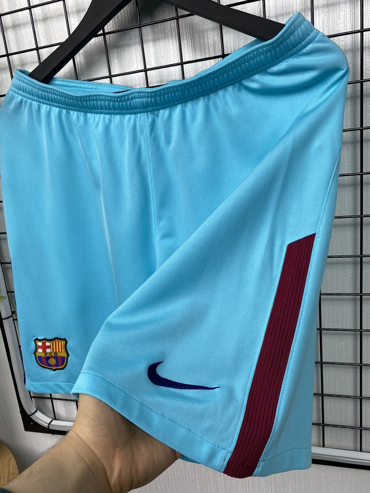 Nike Nike FC Barcelona Shorts L DRI-FIT Football Blue Soccer Men Size US 34 / EU 50 - 2 Thumbnail