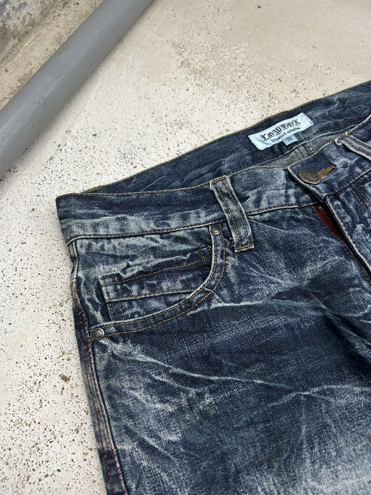 Tornado Mart Lowbox Whiskered Distressed Straight Leg Denim Fade Wash Size US 31 - 11 Thumbnail
