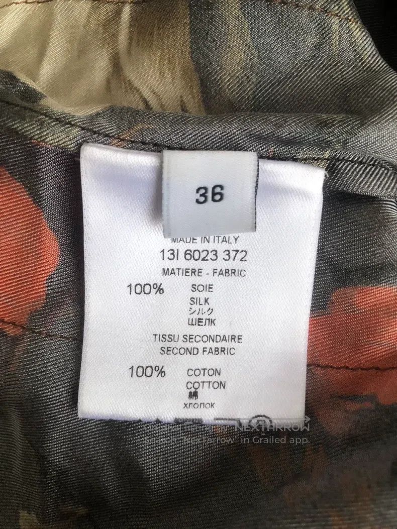 Givenchy Givenchy Silk Shirt (Women's) Size US S / EU 44-46 / 1 - 7 Thumbnail