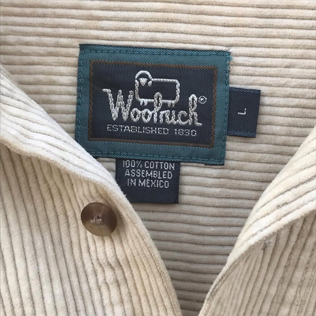 Woolrich Woolen Mills Woolrich Corduroy Solid Corduroy Shirt Made In Mexico Size US L / EU 52-54 / 3 - 3 Thumbnail