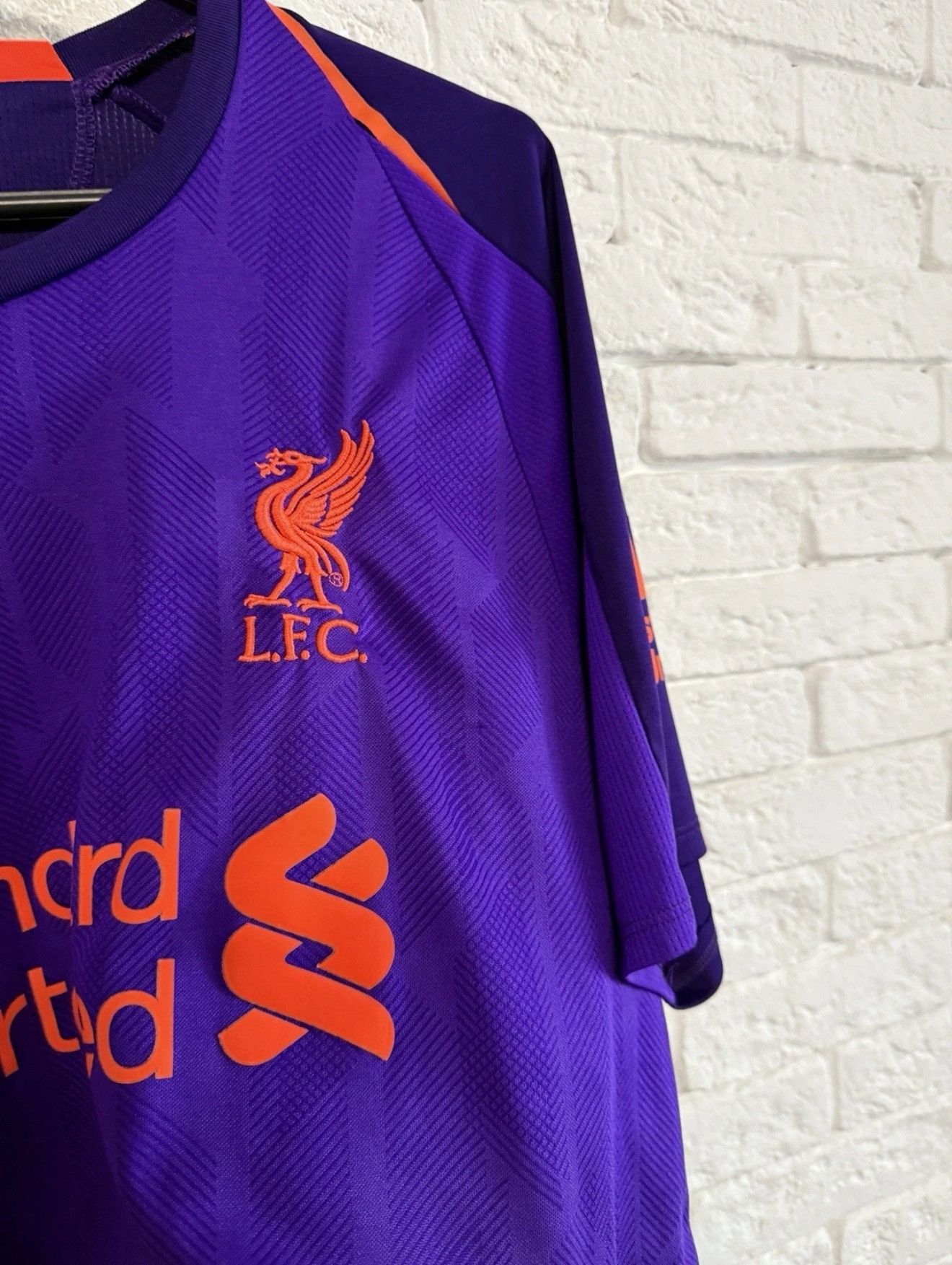 New Balance New Balance Liverpool 18/19 Away Jersey Football Shirt Sz XL Size US XL / EU 56 / 4 - 3 Thumbnail