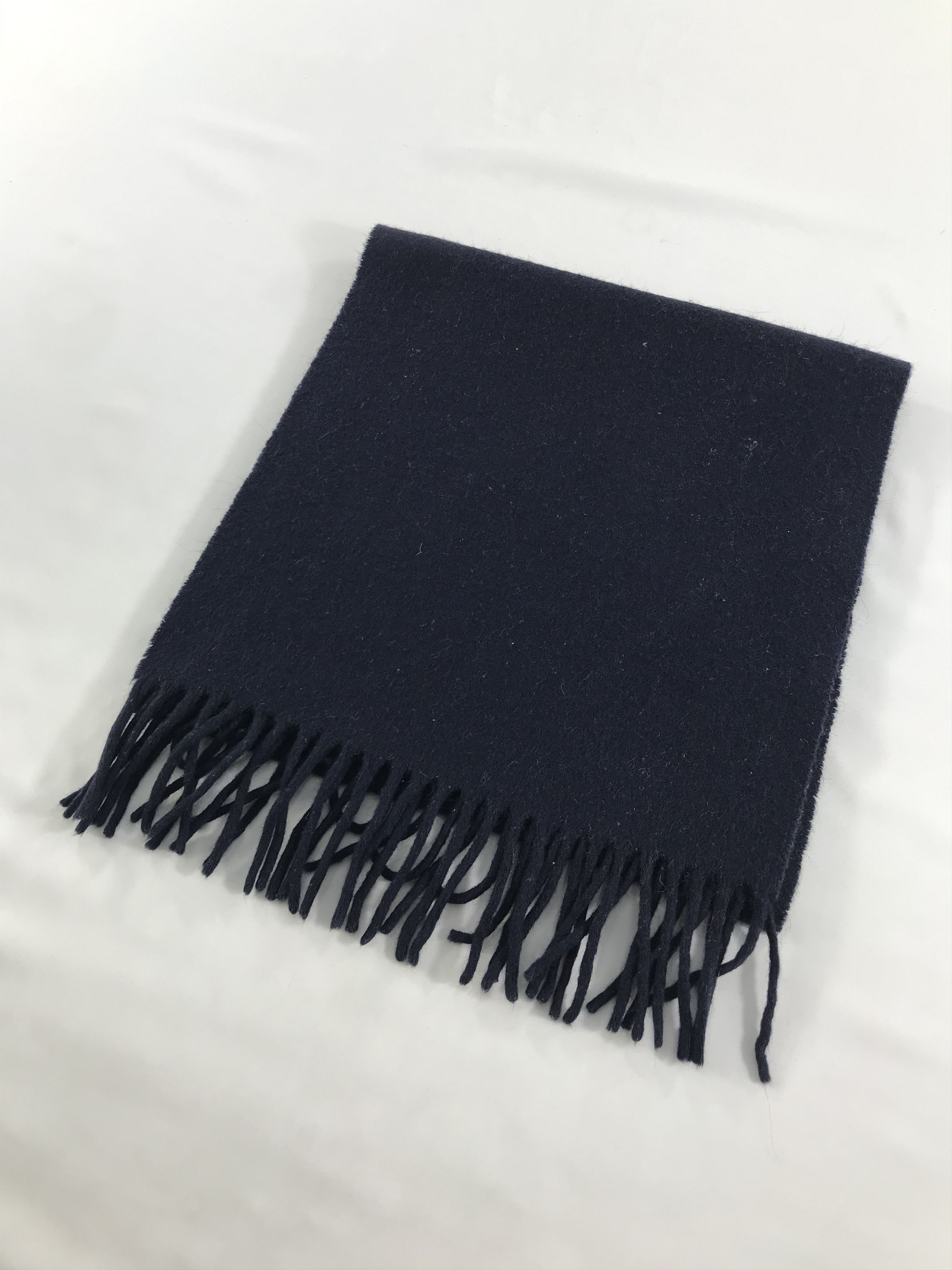 Barneys New York Barneys New York Cashmere Scarf Muffler V92 Size ONE SIZE - 3 Thumbnail