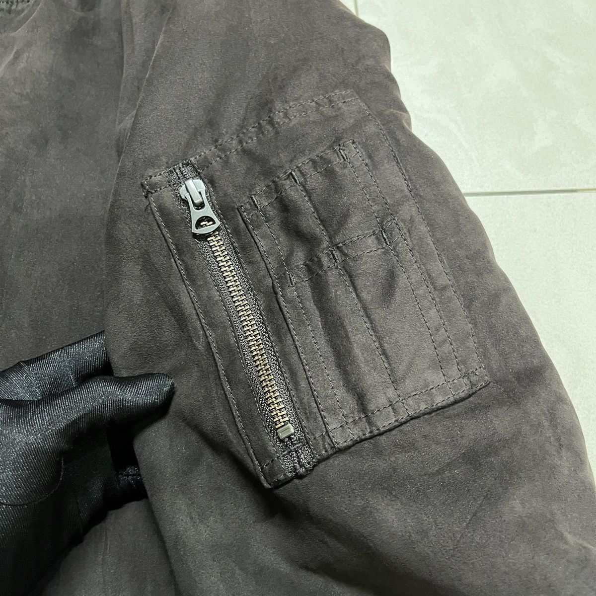 Japanese Brand × Uniqlo Uniqlo Suede Bomber Jacket Size US L / EU 52-54 / 3 - 3 Thumbnail