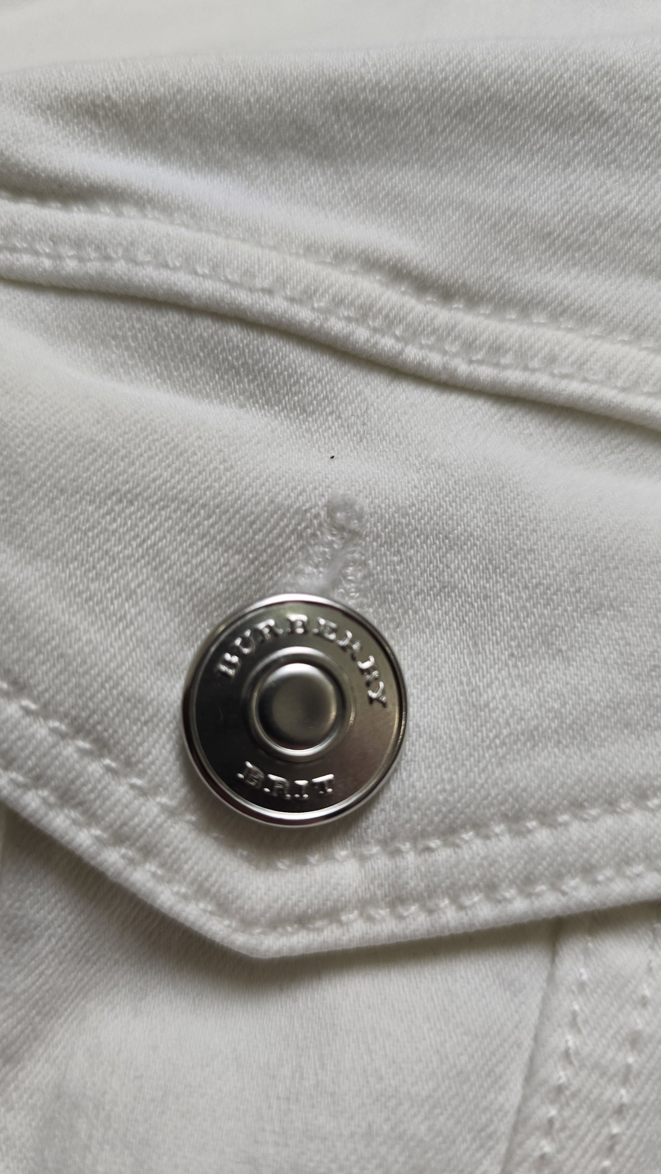 Burberry Burberry Brit White Cropped Denim Jacket Designer Luxury Size S / US 4 / IT 40 - 12 Thumbnail