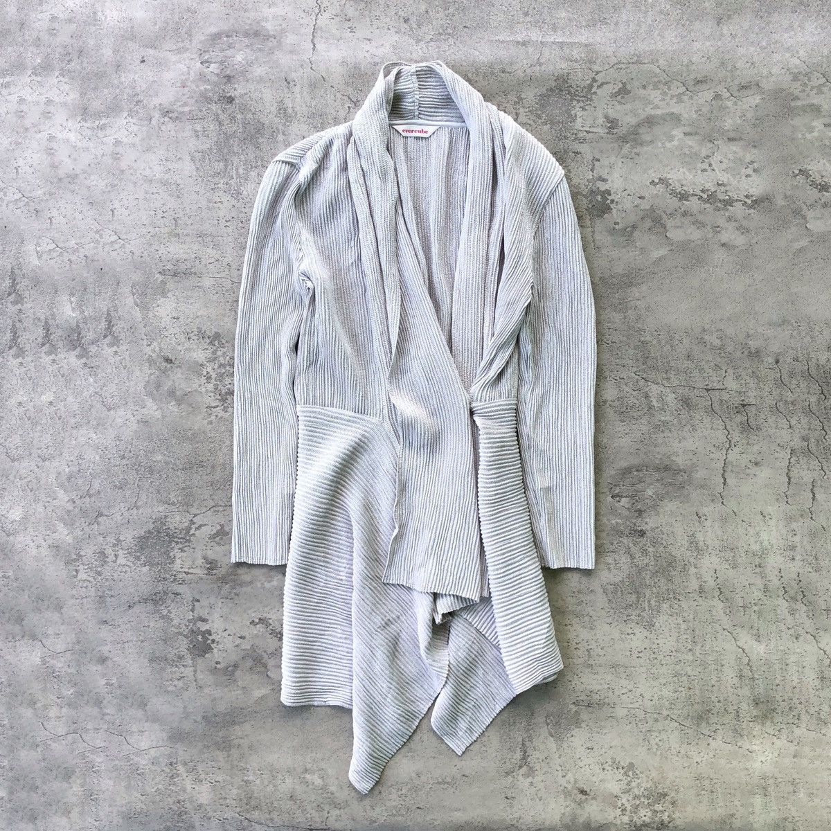 Issey Miyake × Japanese Brand EVERCUBE Japan brand Pleats Cardigan not issey miyake Size L / US 10 / IT 46 - 1 Thumbnail