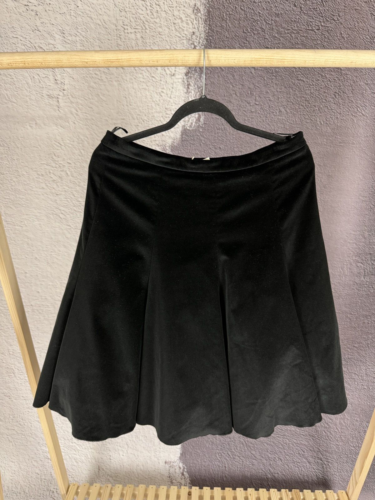 Moschino NEW Moschino Cheap and Chic black velour style midi skirt Size 32" / US 10 / IT 46 - 6 Thumbnail