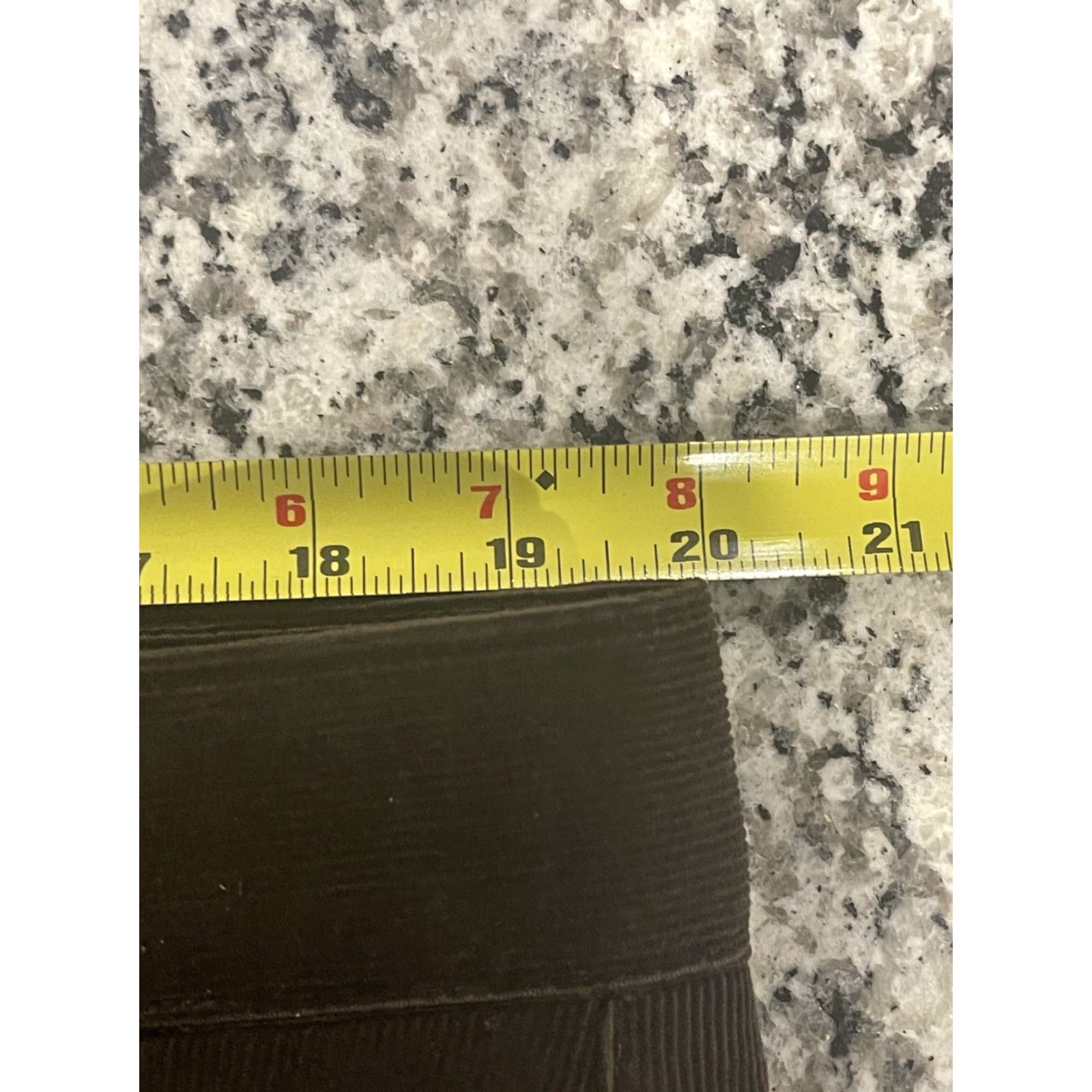 Peter Millar Peter Millar Pants Khaki Chinos Mens Regular 40 x 30.5 Brown Corduroy Classic Fit Flat Front Zip Inseam 30.5 Mens Size US 40 / EU 56 - 6 Thumbnail