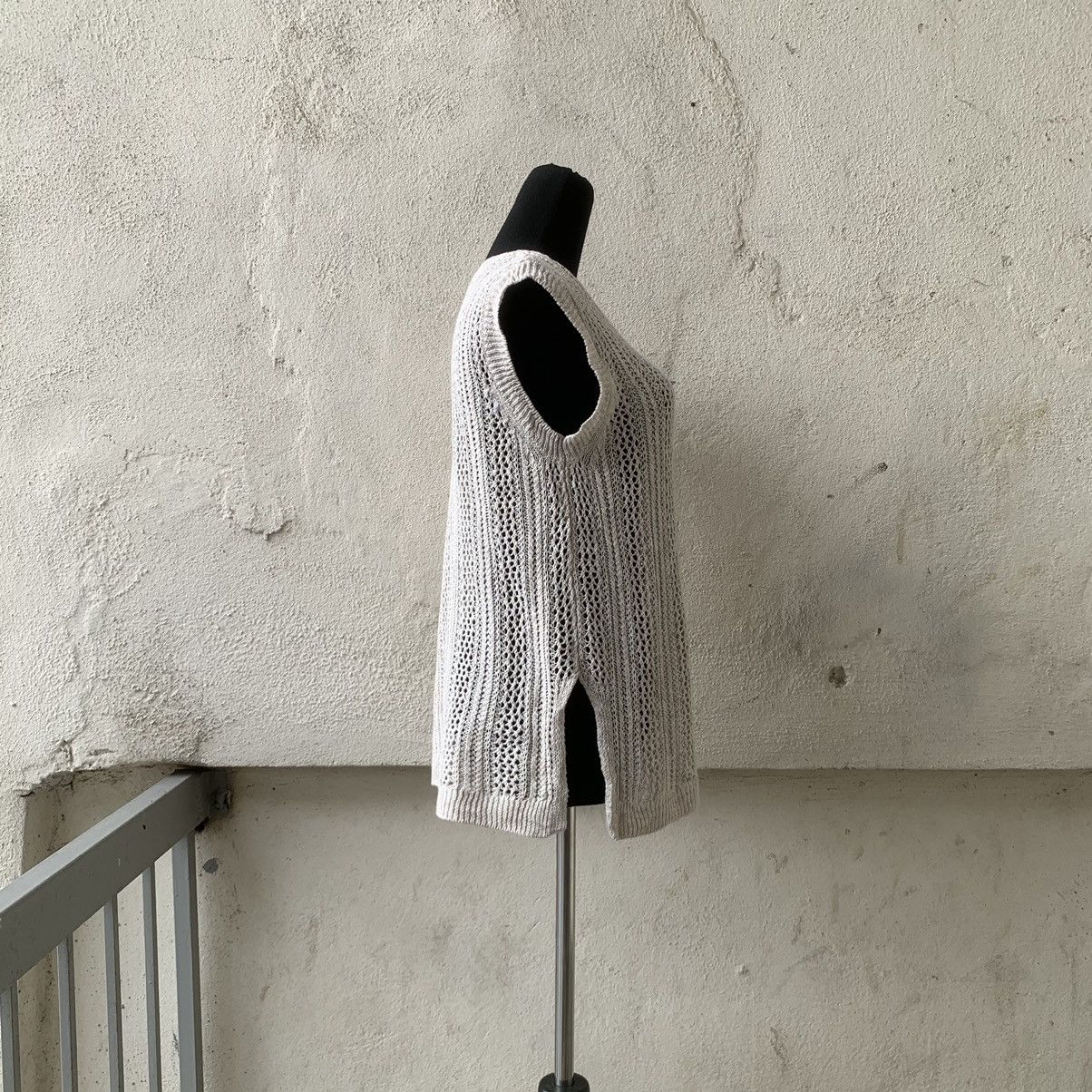 GOA Natural Vintage Goa Avant Garde Design Sleeveles Knitwear Size US S / EU 44-46 / 1 - 4 Thumbnail