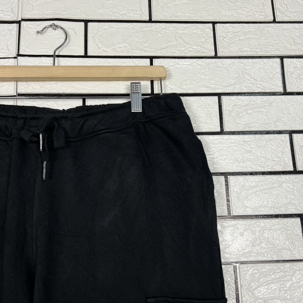 DC DC SHOE Black Cargo Sweatpants #4264-C194 Size US 30 / EU 46 - 5 Thumbnail