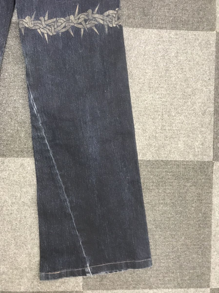 Japanese Brand FRAGILE Japan Barbed Wire Style Flare Bootcut Jeans Size 26" / US 2 / IT 38 - 15 Thumbnail