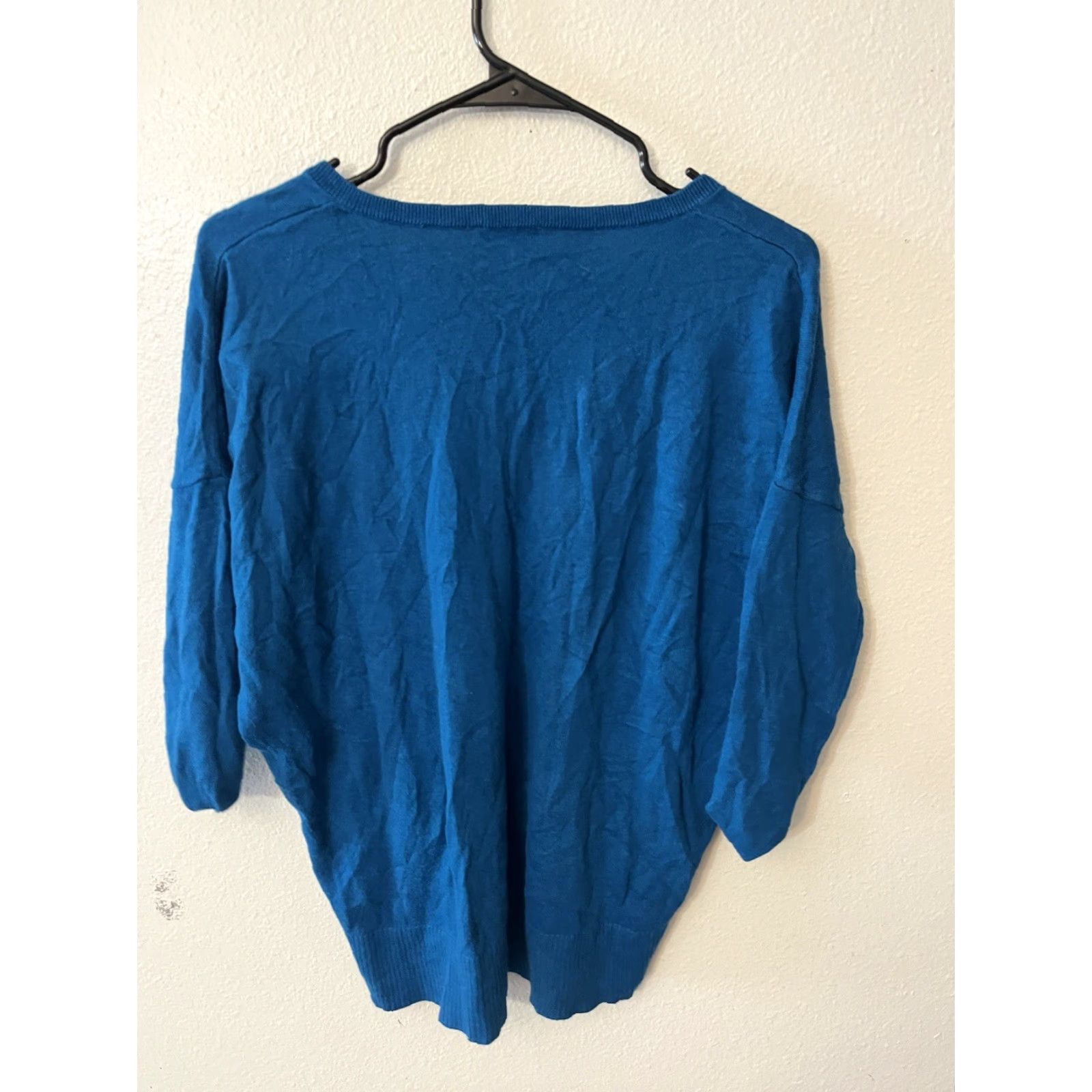 Express Express Womens XS Blue Round Neck Solid 3/4 Sleeve Sweater Top Solid Size XS / US 0-2 / IT 36-38 - 3 Thumbnail