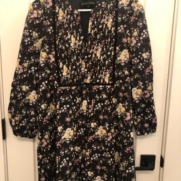 English Factory Black Floral Mini Dress by English Factory - Gently Used M Size M / US 6-8 / IT 42-44 - 2 Thumbnail