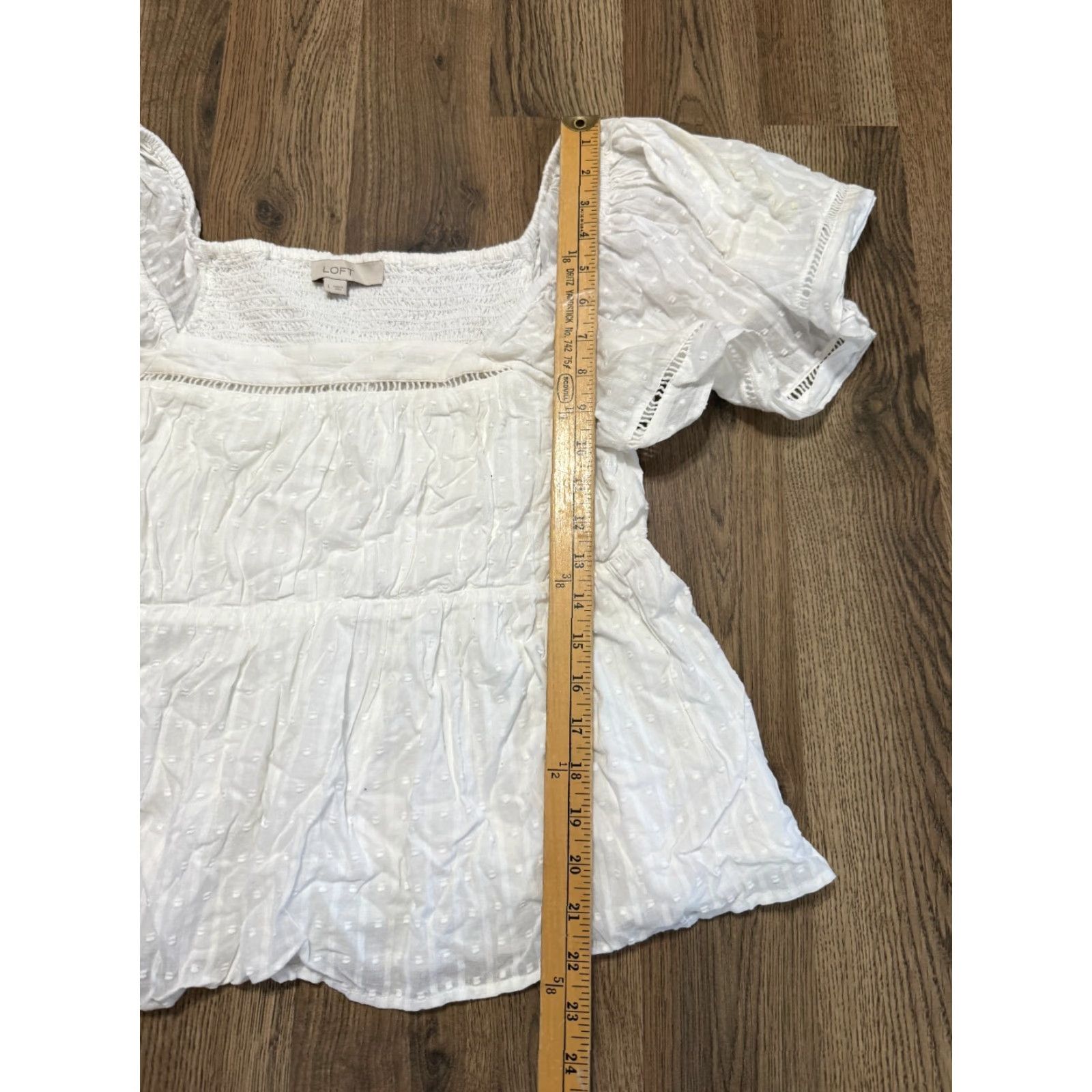 Loft Loft Blouse Women's Size Large White Short Sleeve Flared Sleeve Smocked Regular Size L / US 10 / IT 46 - 7 Thumbnail