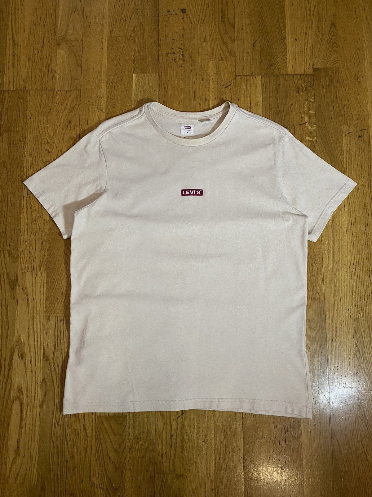 Levi's Levi’s centre logo beige Tee - Size M Size US M / EU 48-50 / 2 - 1 Thumbnail