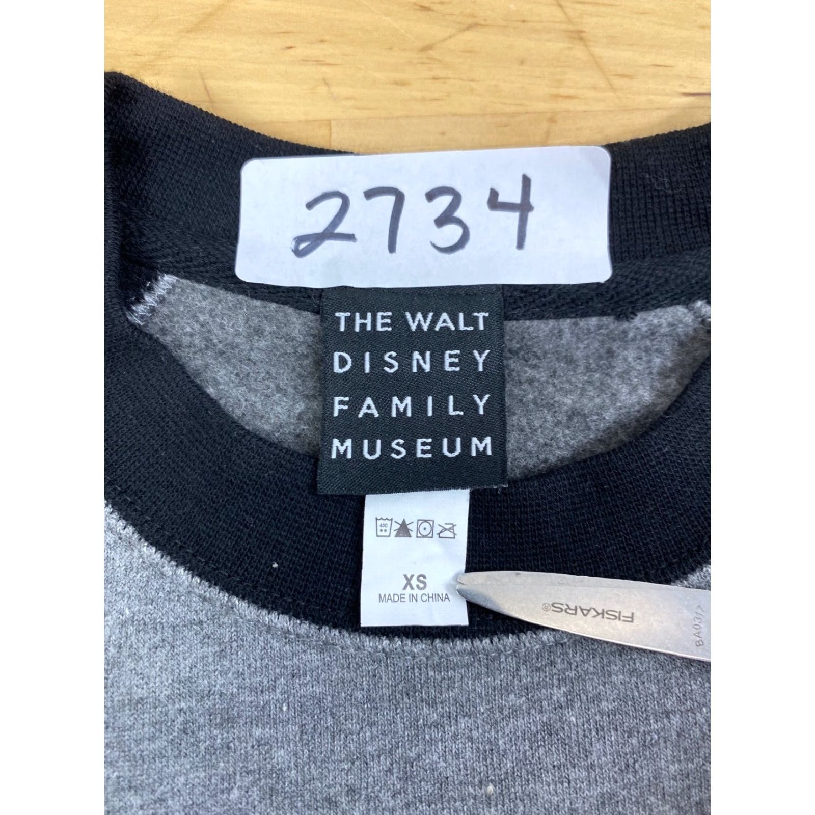 Disney **UNISEX Disney Mickey Mouse Graphic Sweatshirt Black Size XS** User: **Unisex Disney Mickey Mouse Graphic Sweatshirt Black Size XS** Size US XS / EU 42 / 0 - 4 Thumbnail