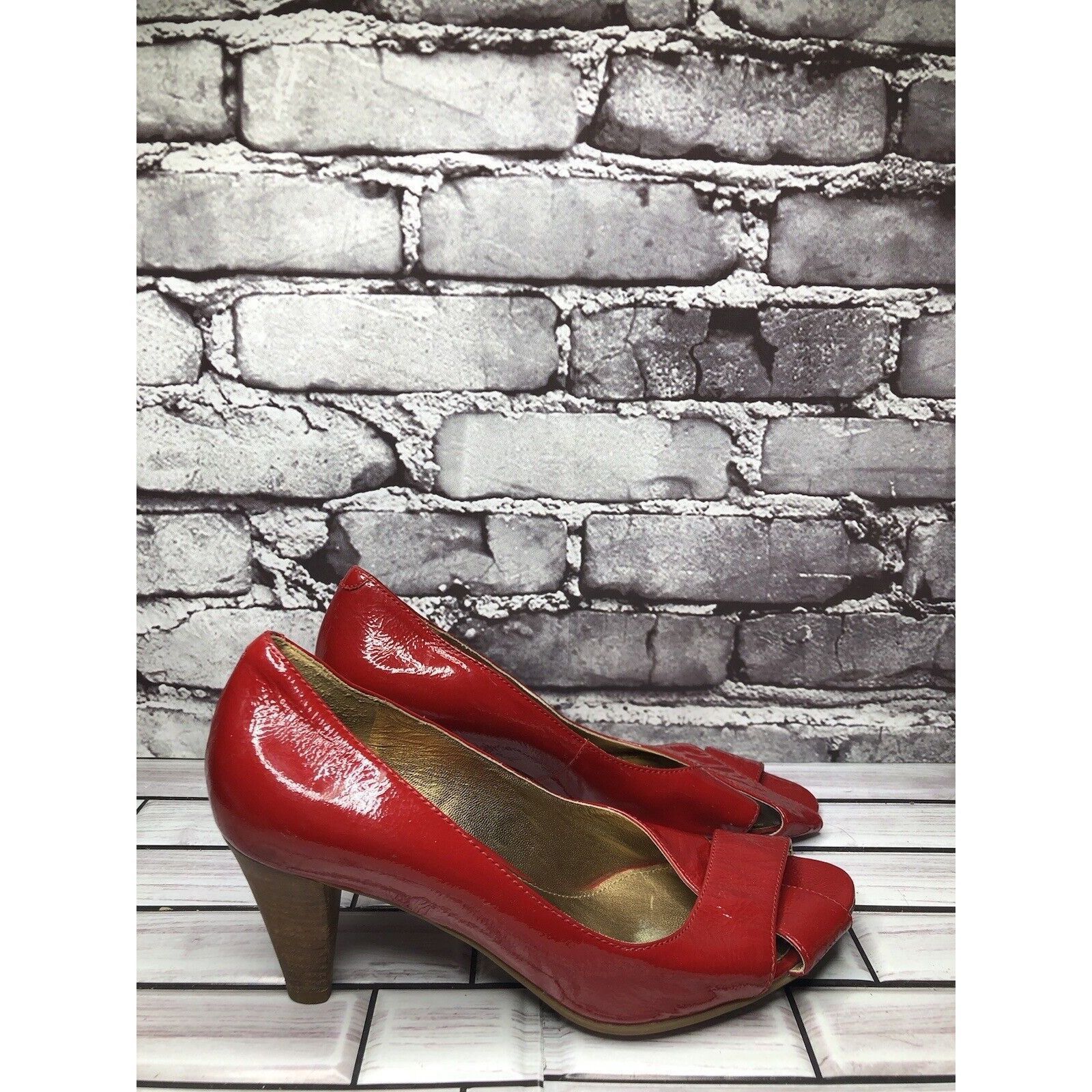 Ecco Ecco Red Patent Leather Peep Toe High Stacked Wooden Heels W Size US 7.5 / IT 37.5 - 10 Thumbnail