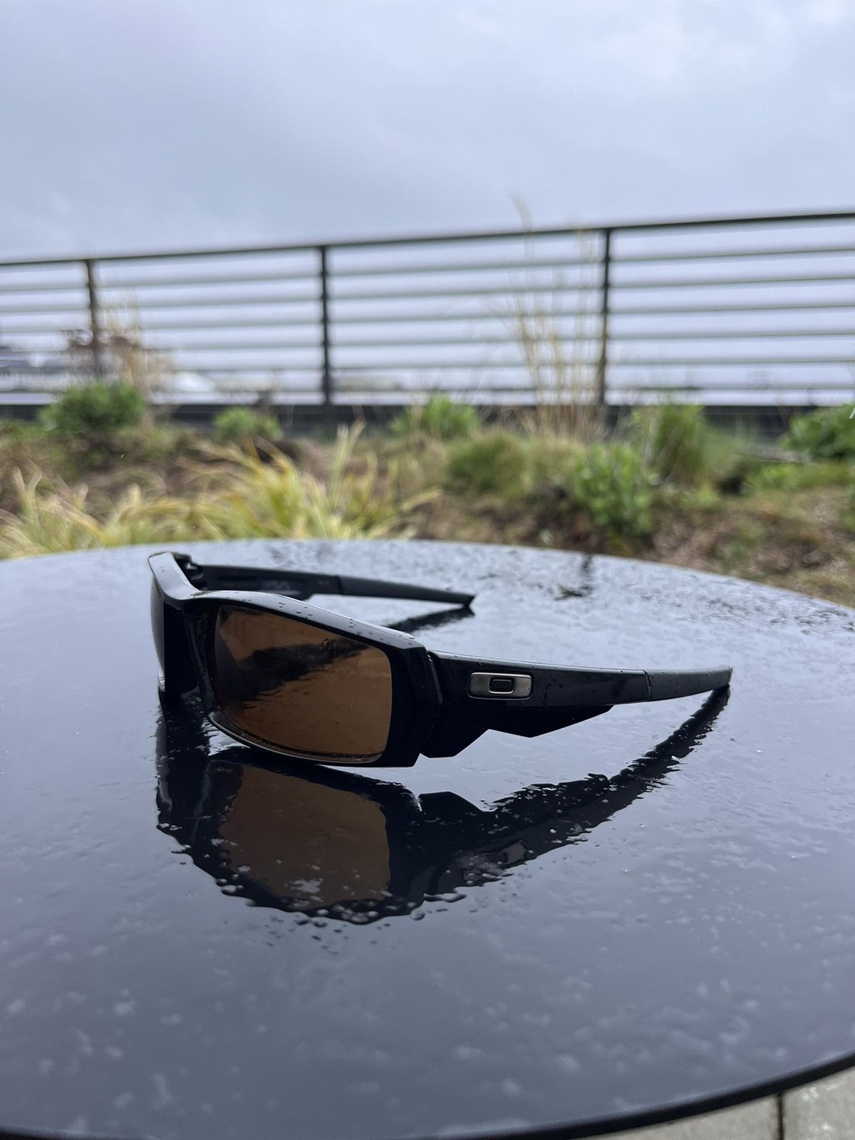 Oakley Vintage Oakley Sunglasses Black Size ONE SIZE - 1 Thumbnail
