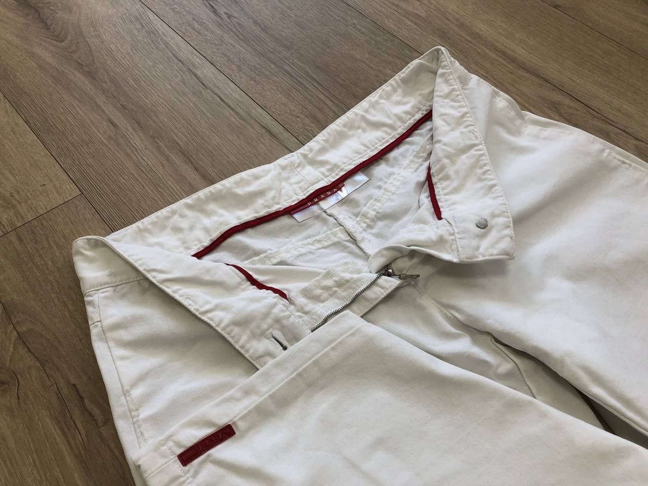 Prada Prada Red Tab White Casual Pants Size 28" / US 6 / IT 42 - 1 Thumbnail