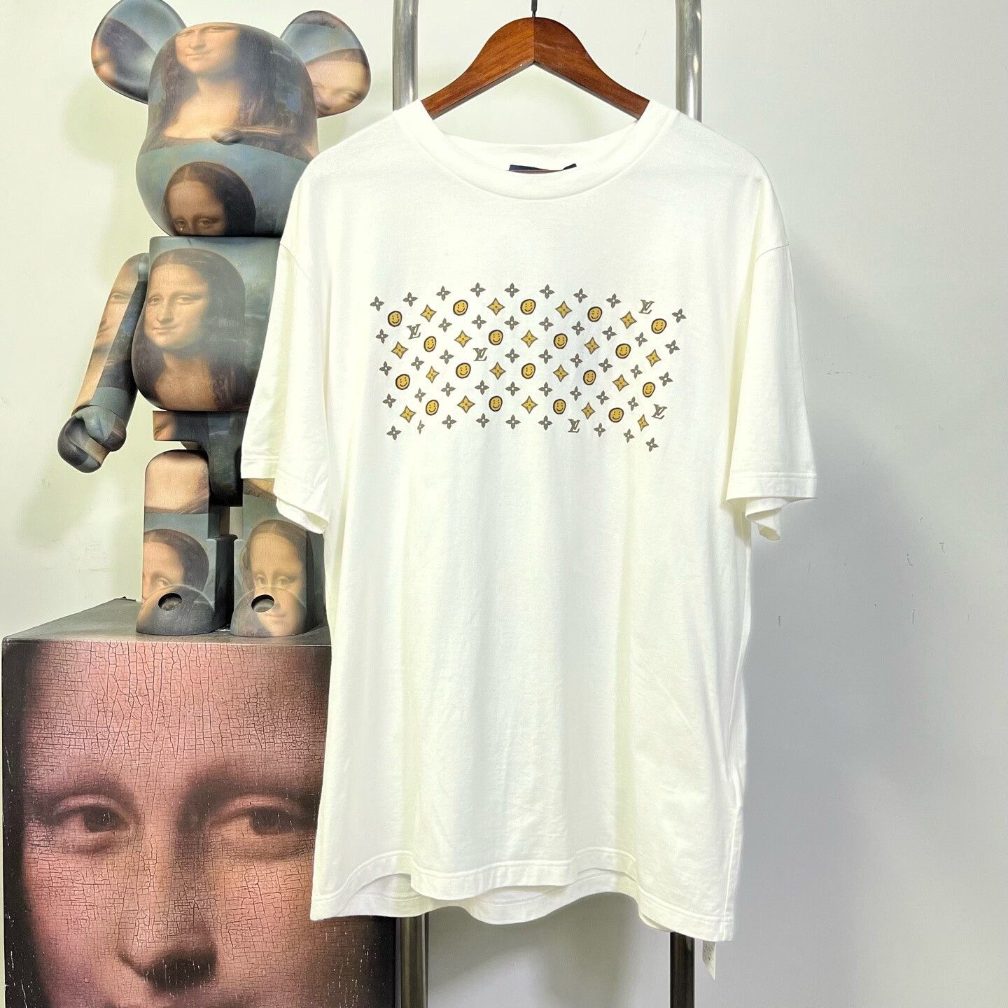 Louis Vuitton Louis Vuitton T-Shirt xxl Men Size US XXL / EU 58 / 5 - 1 Thumbnail